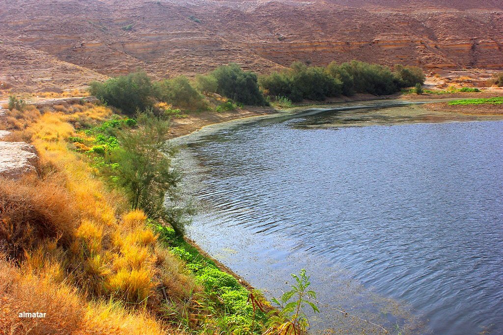 البحيرة السرية من أهم بحيرات الرياض