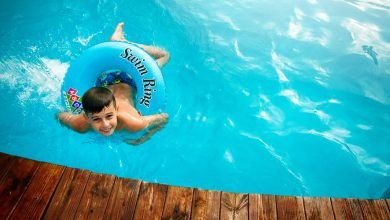 نوادي تعليم السباحة للاطفال في الرياض