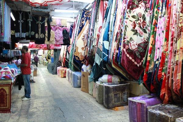 جولة في سوق البطحاء الرياض