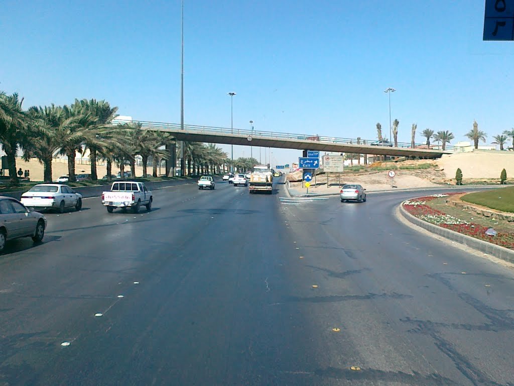 طريق خريص ( افخم شوارع الرياض )