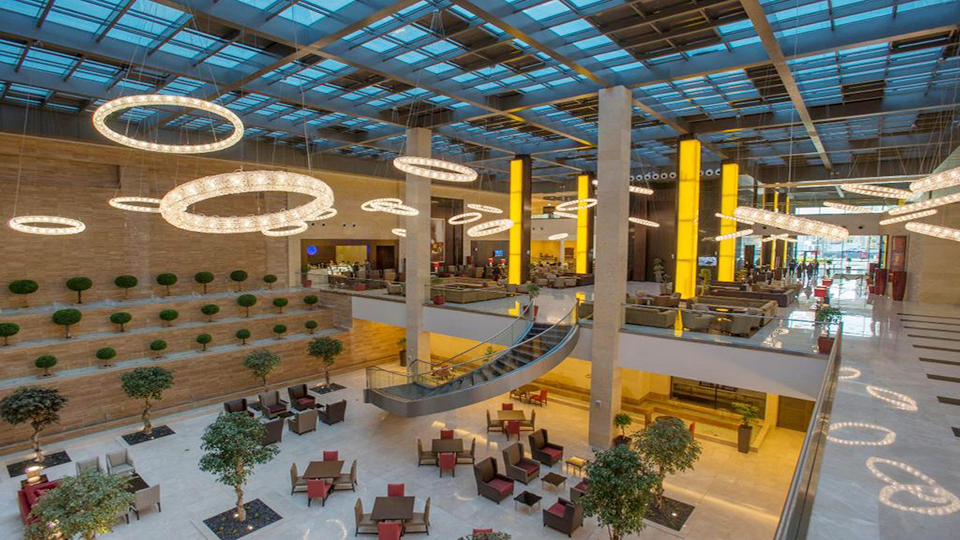 فندق كراون بلازا آر دي سي الرياض