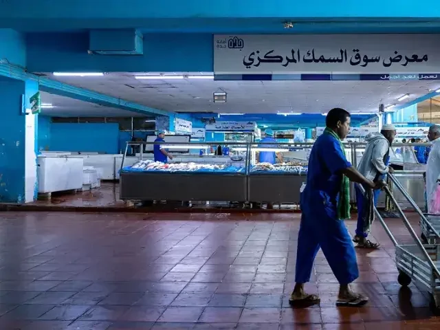مواعيد العمل في سوق السمك البنقلة في جدة