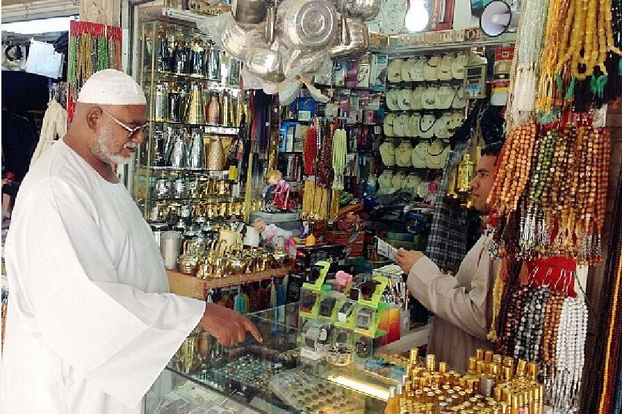 محلات العطور سوق العتيبية في مكة