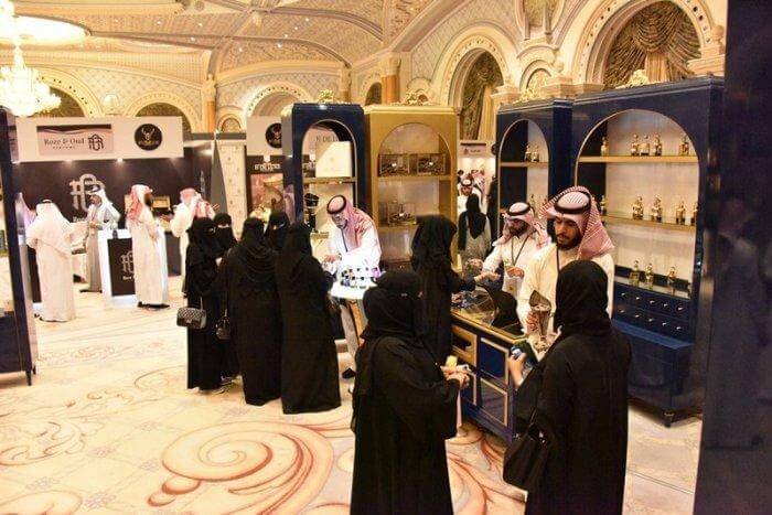 معرض العطور في جدة